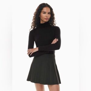 Aritzia Sunday Best SZ XL Soft Fine Ribbed Long Sleeve Turtleneck Sweater Black